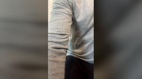 USAUSA online show from March 13, 12:57 pm