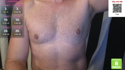 fitguy_84 online show from April 5, 6:48 pm