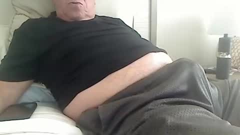 fjcs73 online show from February 18, 6:49 pm