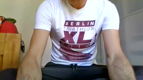 FkkBoyBerlin online show from October 20, 10:30 am