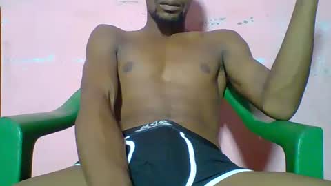 Snapshot of flavio459851 chatting on March 11, 4:10 am flavio459851 online show from March 11, 4:10 am