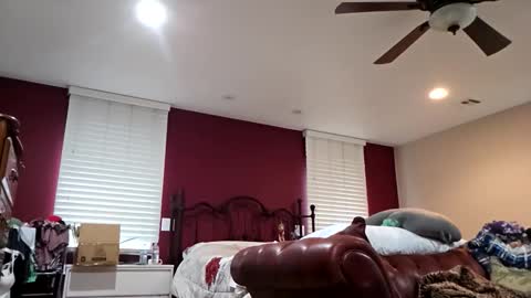 flylow691 online show from November 17, 8:23 pm