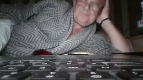 fofodi online show from October 24, 12:35 am