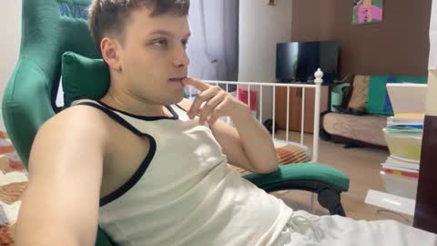 Alex online show from February 6, 10:23 am