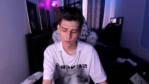 Foxicfu online show from February 12, 7:47 am