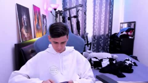 Foxicfu online show from September 23, 10:14 am