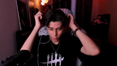 Foxicfu online show from March 23, 1:06 pm