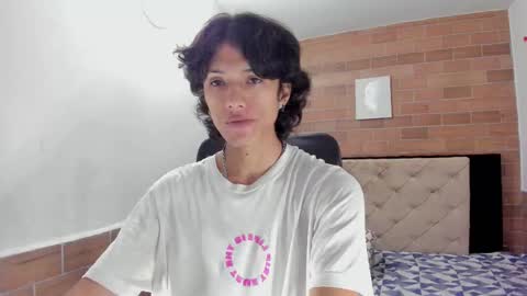   online show from February 12, 12:33 pm