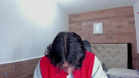   online show from December 27, 11:39 am