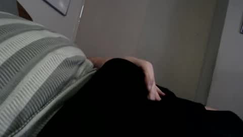 Snapshot of frankiel745 chatting on October 1, 11:36 am frankiel745 online show from October 1, 11:36 am