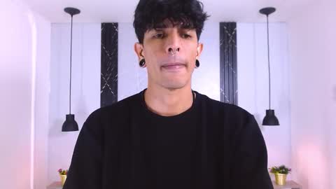 Franvill trato online show from October 27, 7:49 pm