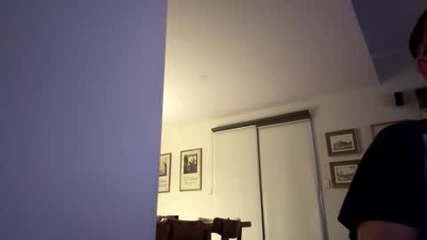 franzmontyhe online show from September 25, 2:05 pm