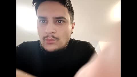 Snapshot of fraromeo2 chatting on January 10, 4:20 pm fraromeo2 online show from January 10, 4:20 pm