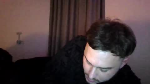 fratersphere568408 online show from April 12, 5:20 am