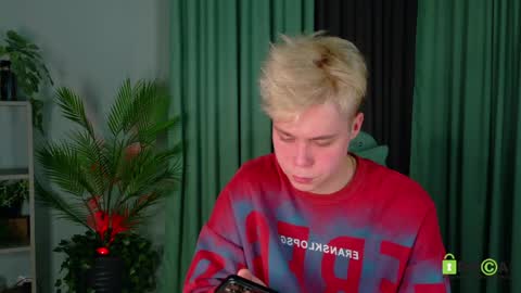 Fred online show from March 29, 5:13 pm