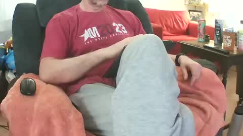 fredjohnson2112 online show from April 5, 3:08 pm