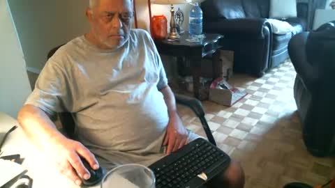 fredthetiger online show from June 30, 3:57 pm