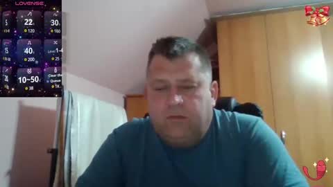 Snapshot of freeboy80180 chatting on March 3, 4:19 pm freeboy80180 online show from March 3, 4:19 pm