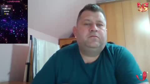 Snapshot of freeboy80180 chatting on March 1, 7:09 am freeboy80180 online show from March 1, 7:09 am