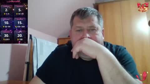 Snapshot of freeboy80180 chatting on February 13, 7:21 pm freeboy80180 online show from February 13, 7:21 pm