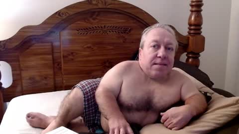 Cute Lil Man online show from April 20, 5:10 am