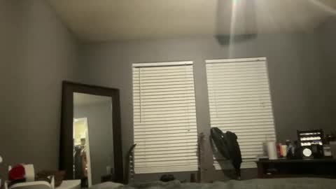 Uncutforyou online show from December 13, 4:33 am