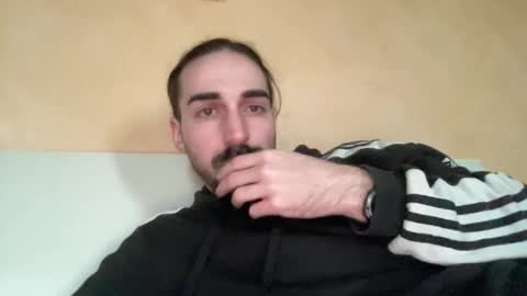 ITALIANGUY online show from October 18, 2:44 pm