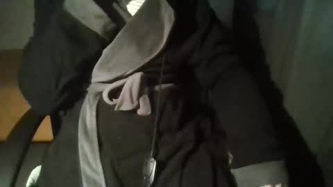 J. online show from March 2, 1:53 pm