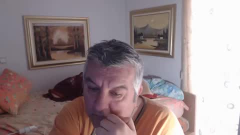 Snapshot of fukingcrazy chatting on December 20, 11:10 am fukingcrazy online show from December 20, 11:10 am
