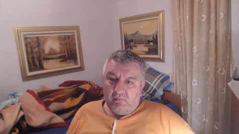 Snapshot of fukingcrazy chatting on February 16, 12:11 am fukingcrazy online show from February 16, 12:11 am