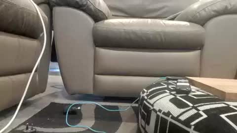 fukmelivenow online show from October 11, 12:14 am