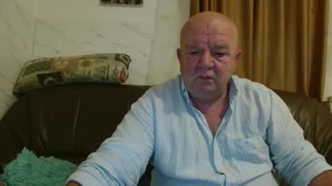 fullballs6 online show from December 3, 3:12 am