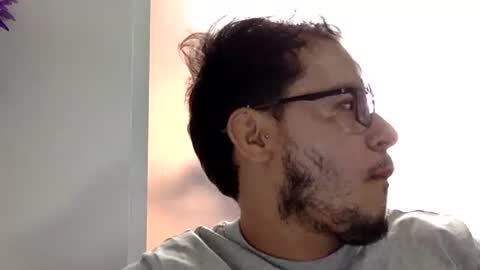 Zanty online show from April 10, 6:15 pm