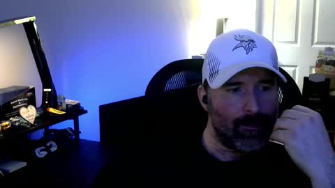 fuzz69_ online show from February 5, 7:10 pm