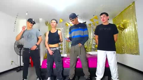 Snapshot of fyotty chatting on February 11, 7:16 pm FYOTTY online show from February 11, 7:16 pm