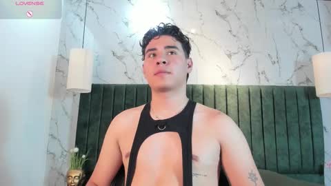 gabriell_ramirez_ online show from February 7, 4:30 am