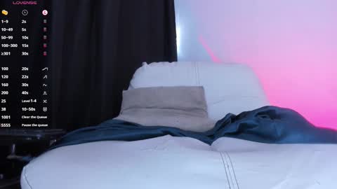 Gadiel online show from December 18, 3:08 pm