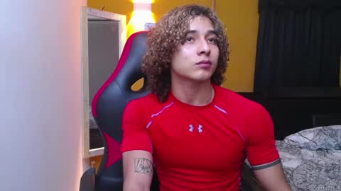 Snapshot of gael__david chatting on March 4, 2:38 am Gael online show from March 4, 2:38 am