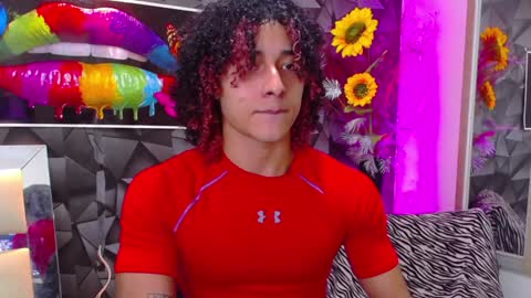 Snapshot of gael__david chatting on February 1, 4:14 am Gael online show from February 1, 4:14 am