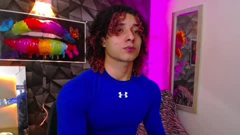 Snapshot of gael__david chatting on January 28, 3:04 am Gael online show from January 28, 3:04 am