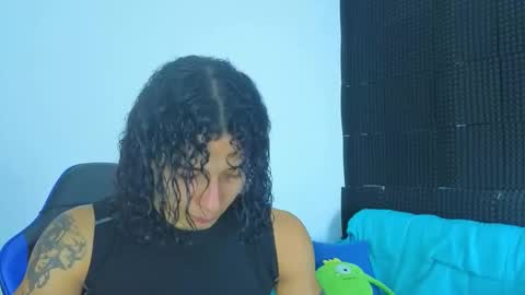 Snapshot of gael__david chatting on October 14, 3:02 am Gael online show from October 14, 3:02 am