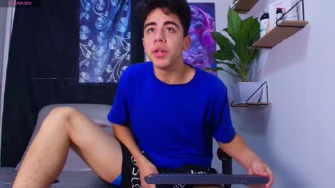 Gael Moon online show from February 16, 8:40 pm