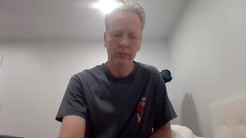 gamerboy200 online show from February 14, 11:11 pm