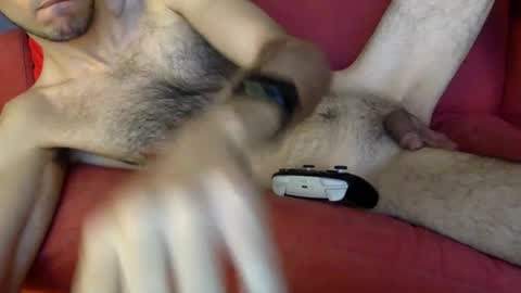 Snapshot of gamerdick009 chatting on October 17, 4:05 am gamerdick009 online show from October 17, 4:05 am
