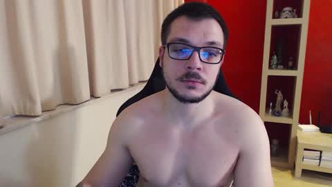 GangstaLover online show from January 11, 4:48 am