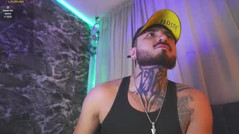 Chris  Dont forget to gift me thumb up Its very important to me and makes me happy AF  online show from March 29, 7:08 am