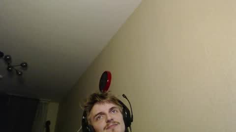 Snapshot of gasturfahe chatting on October 30, 4:19 pm gasturfahe online show from October 30, 4:19 pm