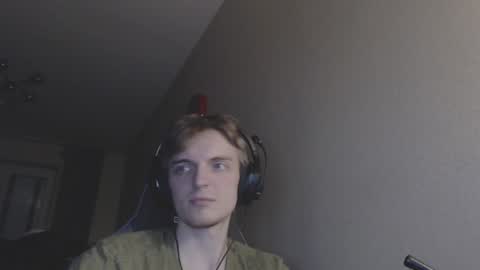 Snapshot of gasturfahe chatting on December 8, 10:03 pm gasturfahe online show from December 8, 10:03 pm