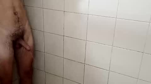 Snapshot of gatorem chatting on January 4, 11:59 pm Feidddd online show from January 4, 11:59 pm