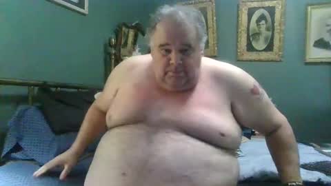 Snapshot of gaydaddy48 chatting on February 14, 8:48 pm Kenny online show from February 14, 8:48 pm